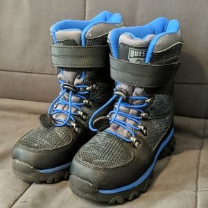 Quest snow boots